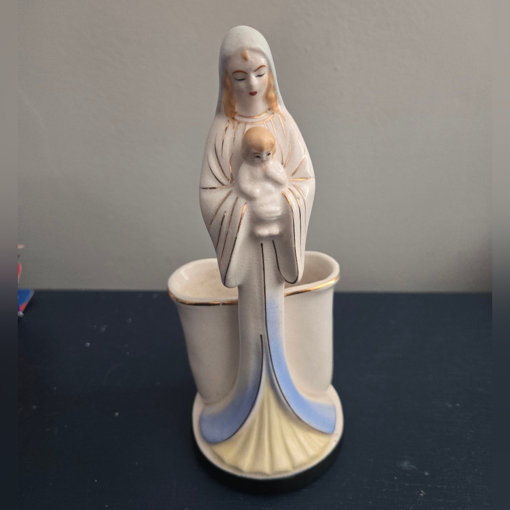 Elegant Madonna Child Planter Figurine MCM Pastel Gold‎ Trim Made Japan 8.5" Vtg